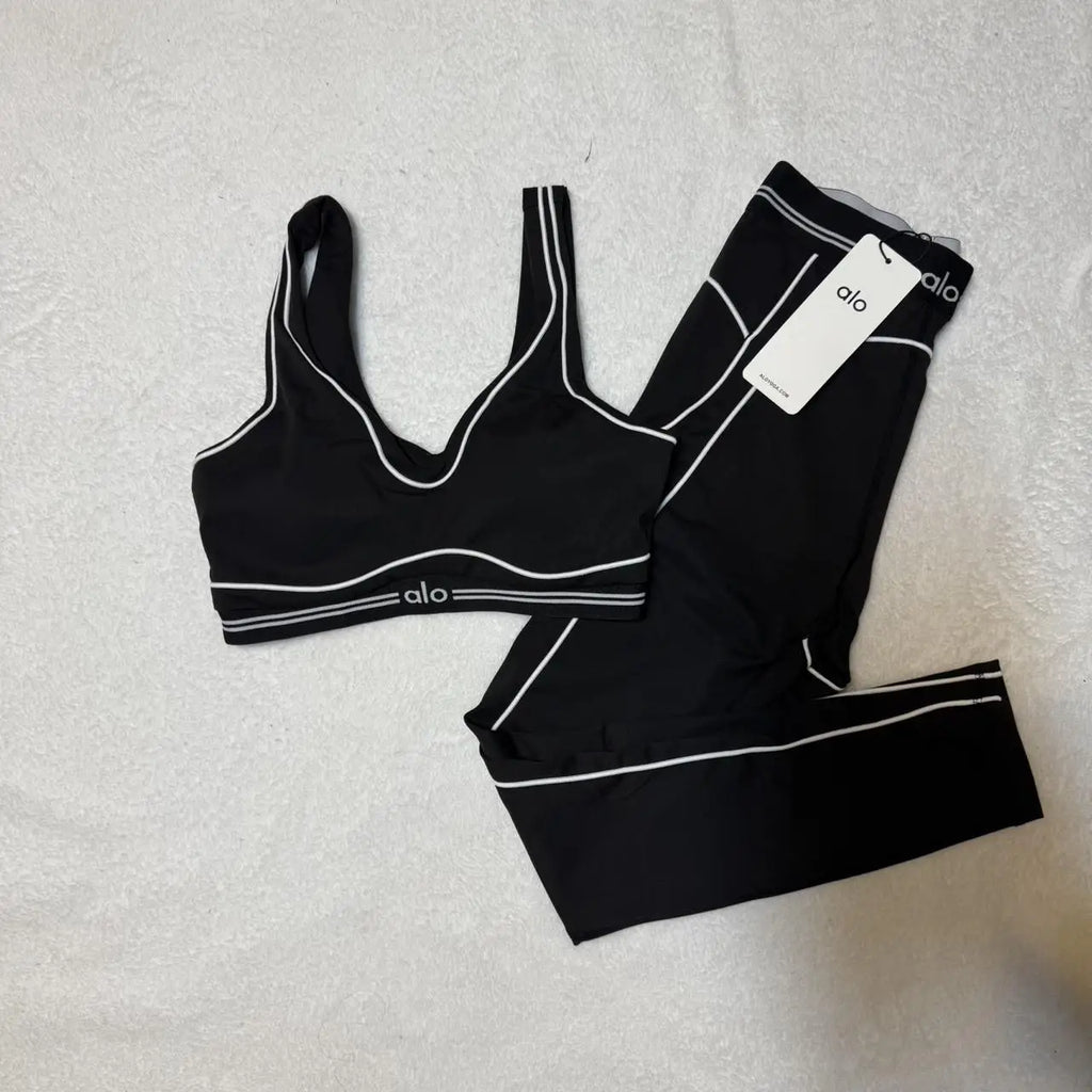 Alo Yoga Set